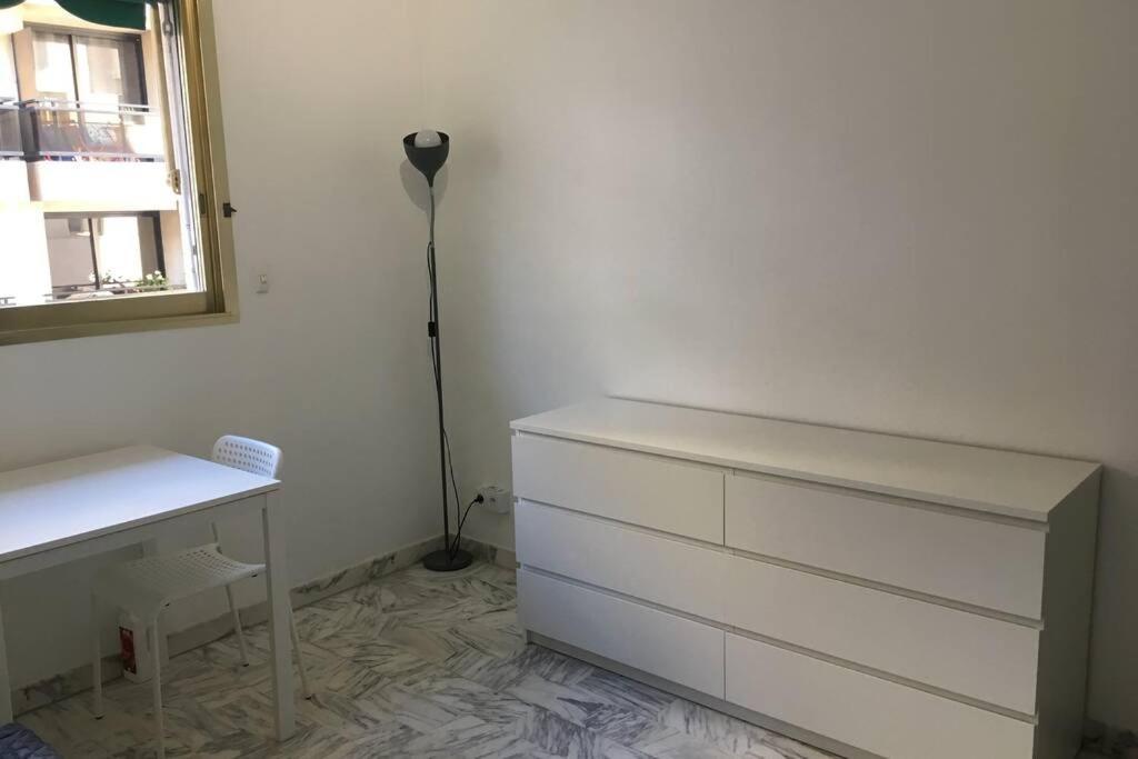 Studio Meuble Proche Plages Et Vieille Ville Антиб Екстериор снимка
